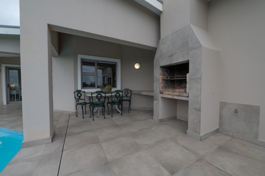3 Bedroom Property for Sale in Brenton On Sea Western Cape